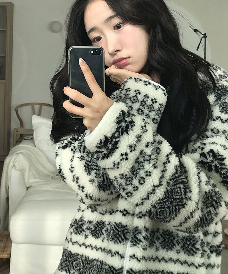 메이즈 눈꽃 노르딕 패턴 뽀글이 점퍼 자켓 루즈핏 겨울아우터