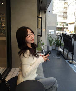 オフショルダーニットトップス IVORY