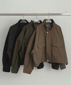 ハイネックボタンストリングジャケット