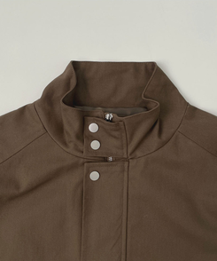 ハイネックボタンストリングジャケット