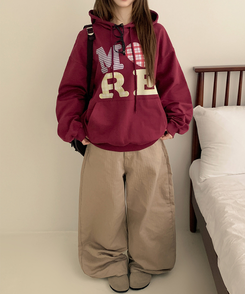 ハートチェックフードパーカー WINE