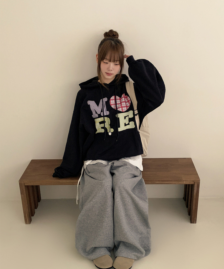 ハートチェックフードパーカー BLACK