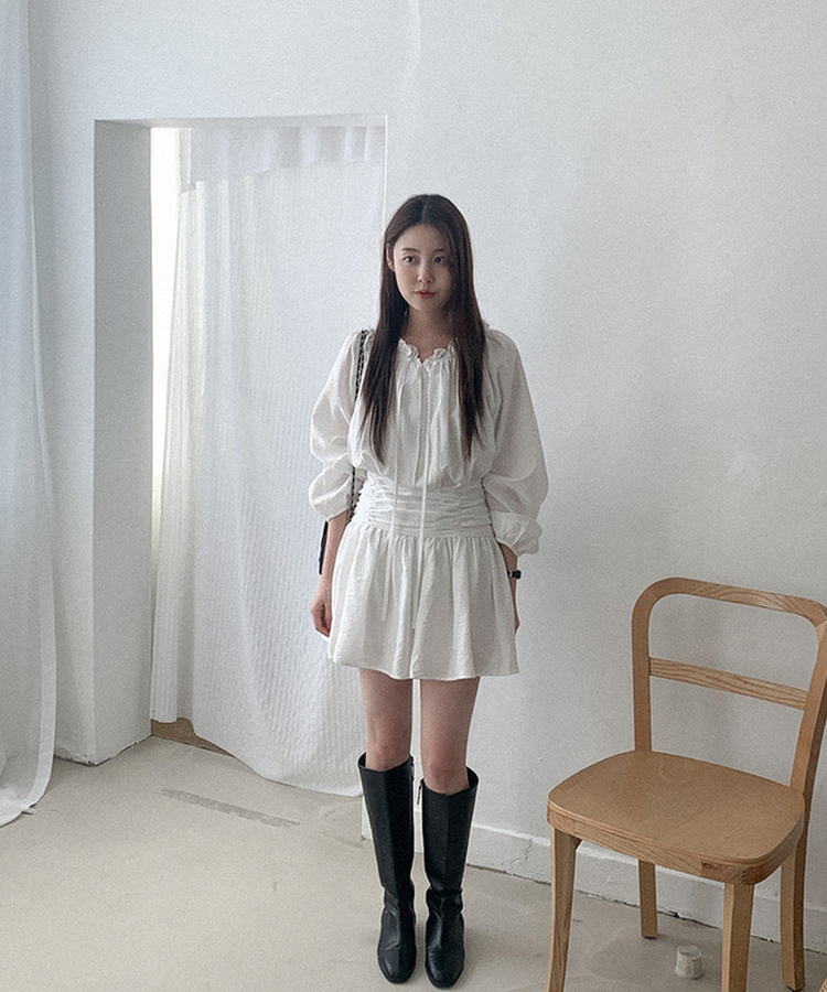 フリルシャーリングミニワンピース IVORY