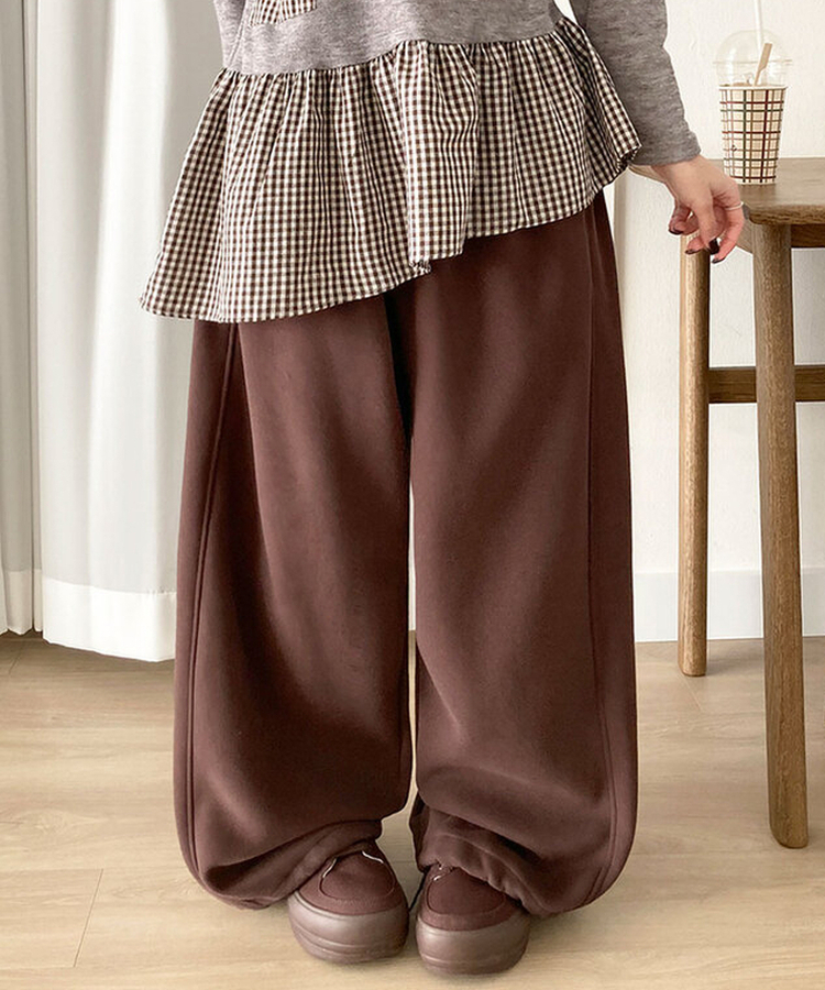 MADE 드림 프린팅 스타나염 와이드 사이드절개 밴딩 트레이닝 팬츠 브라운