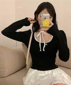 레몬솔베 아일렛 퍼프 리본 긴팔 티셔츠 블랙