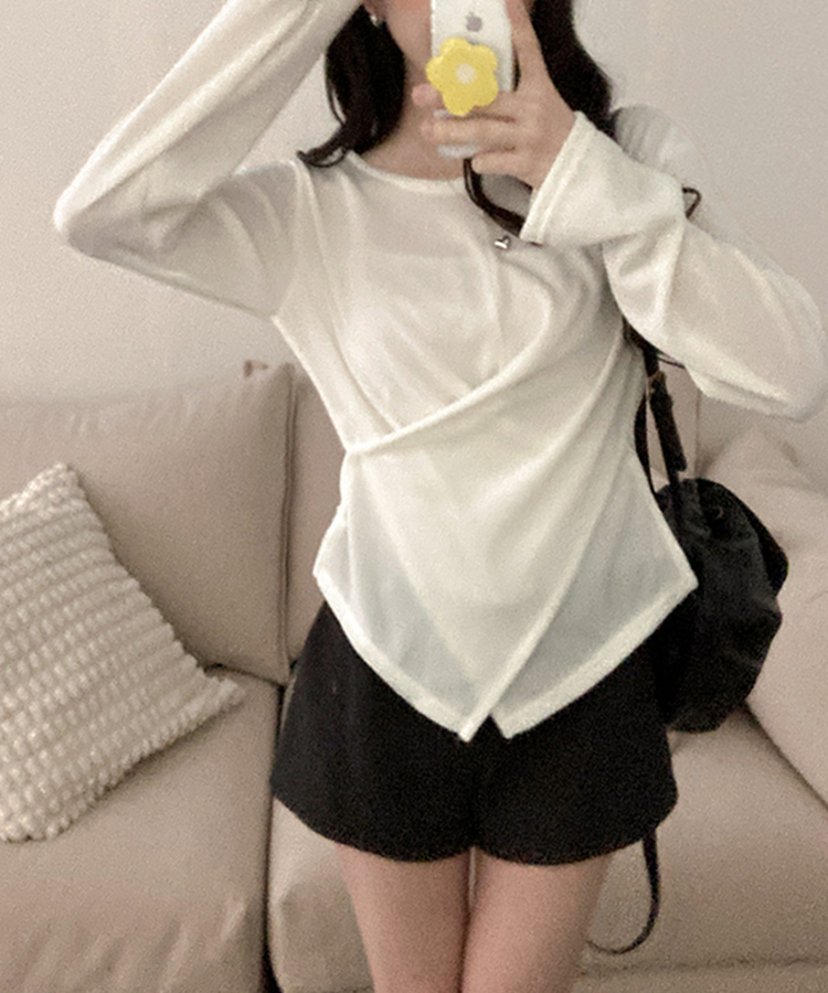 ボタンラップスリットニット IVORY