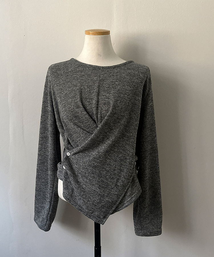 ボタンラップスリットニット