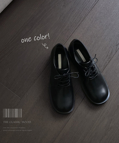 ラウンドローファーシューズ