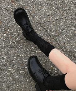 ラウンドローファーシューズ BLACK