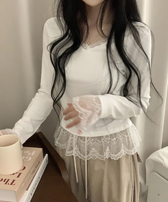 レースレイヤードVネック長袖Tシャツ WHITE