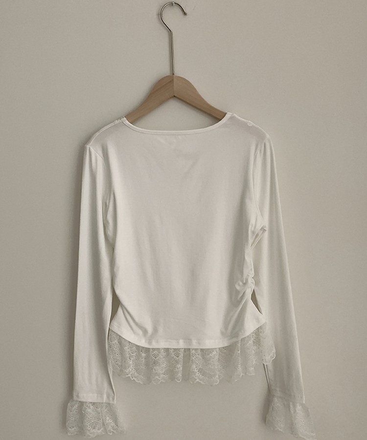 レースレイヤードVネック長袖Tシャツ