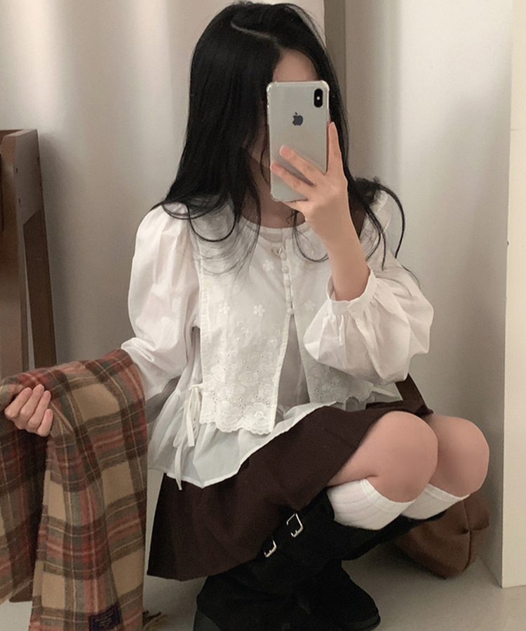 フラワー刺繍レイヤードパンチングフリルブラウス WHITE