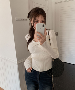 ツイストリボンスリムニット IVORY