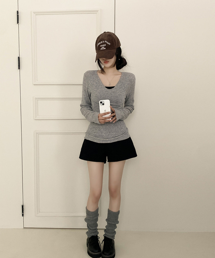 Vネックスリムフィット長袖Tシャツ(6color) GREY