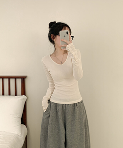 Vネック袖ボタン長袖Tシャツ(7color) CREAM