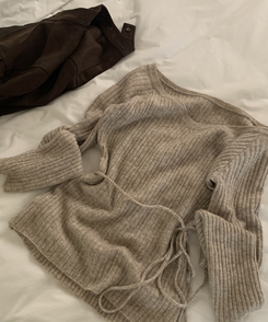 손등덮는 여리핏 오프숄더 끈 세트 골지니트티