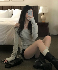 손등덮는 여리핏 오프숄더 끈 세트 골지니트티 그레이