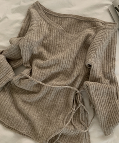 손등덮는 여리핏 오프숄더 끈 세트 골지니트티