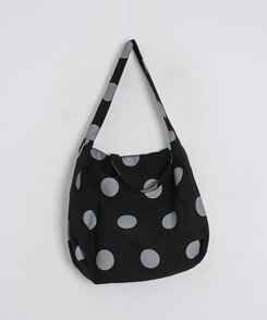 ビッグドットクロスバッグ