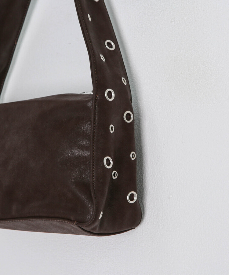 아일렛 레더 숄더백