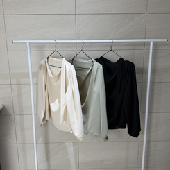 ドレープネックバルーンブラウス