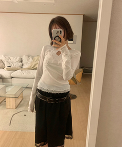 ラワー刺繍レイヤードブラウス WHITE