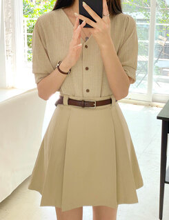 バルーン袖Vネックニットブラウス BEIGE