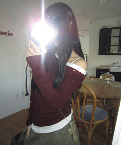 アンバランススタッドワンショルTシャツ(5color) BURGUNDY