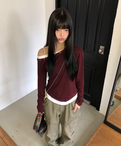 アンバランススタッドワンショルTシャツ(5color) BURGUNDY