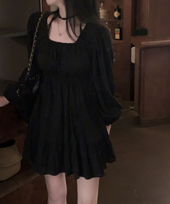 리치 초커세트 주름 콩단추 미니 원피스 블랙