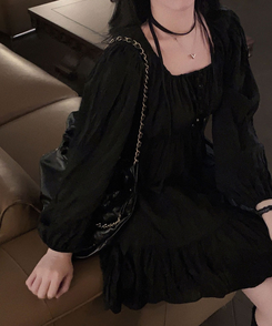 리치 초커세트 주름 콩단추 미니 원피스 블랙