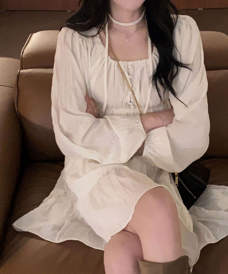 리치 초커세트 주름 콩단추 미니 원피스 크림