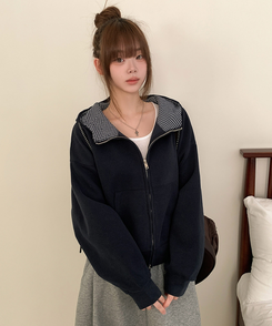 チェックセミクロップフードジップアップ NAVY