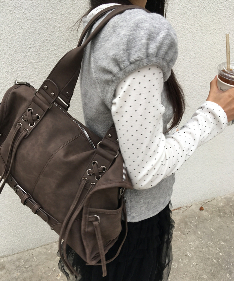 グロウベルトスショルダーバッグ COFFEE