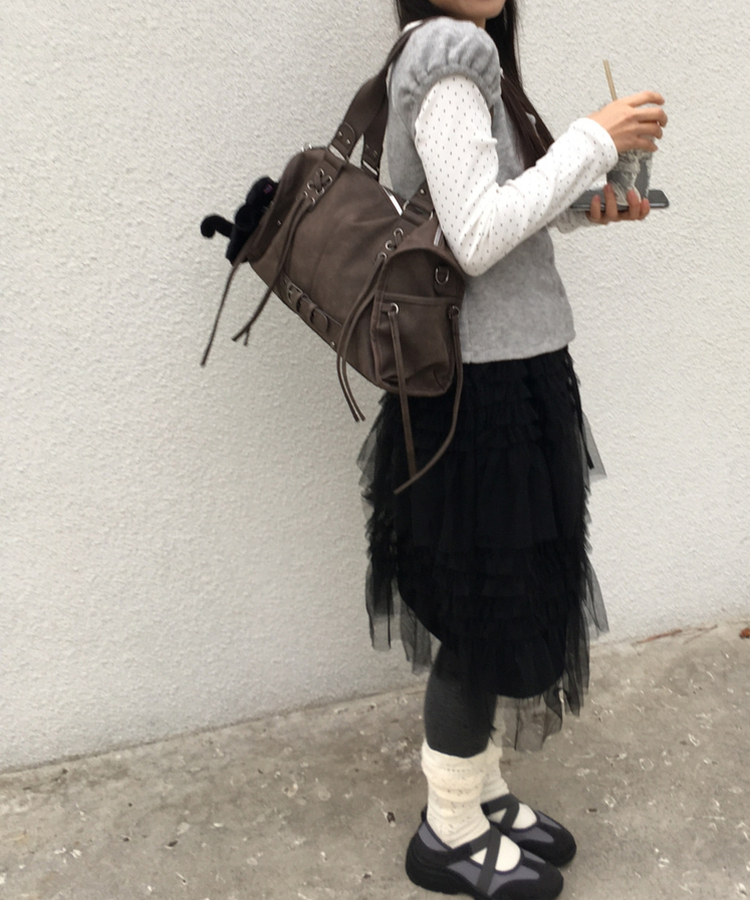 グロウベルトスショルダーバッグ COFFEE