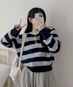 ストライプヘンリーネックニット SKY BLUE