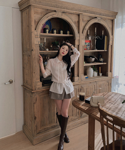 ストリングシャーリングブラウス IVORY