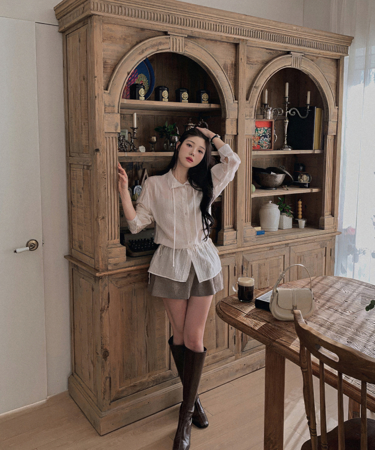 ストリングシャーリングブラウス IVORY