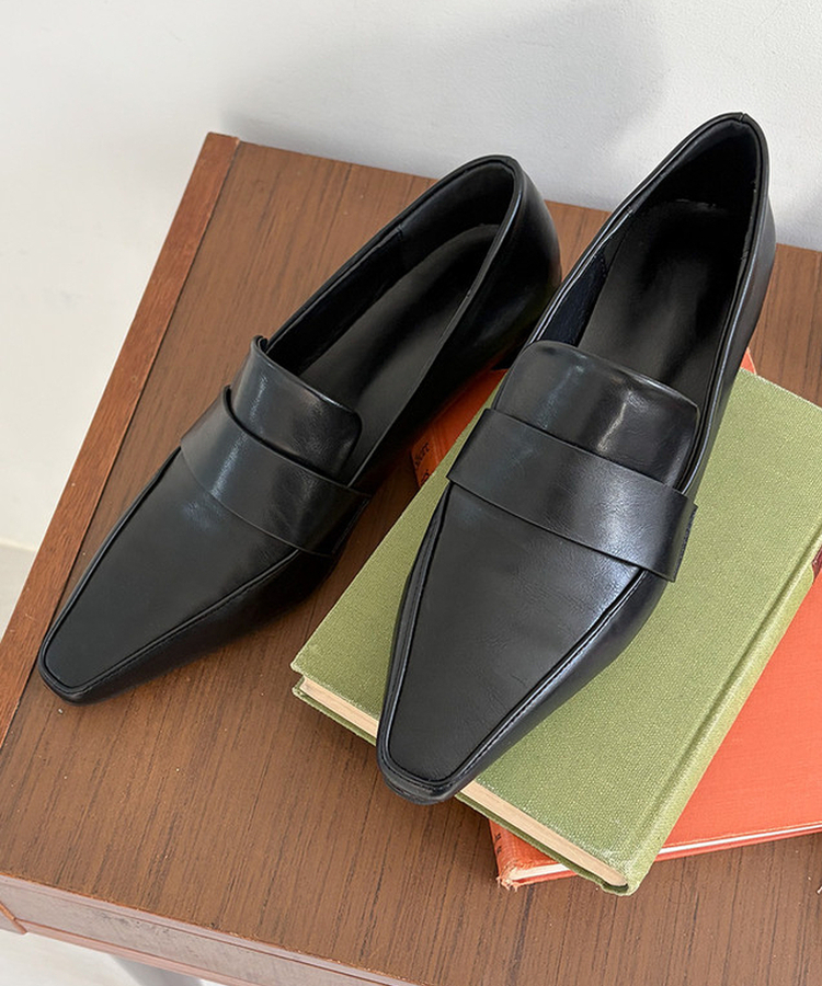 レザーローファーヒール