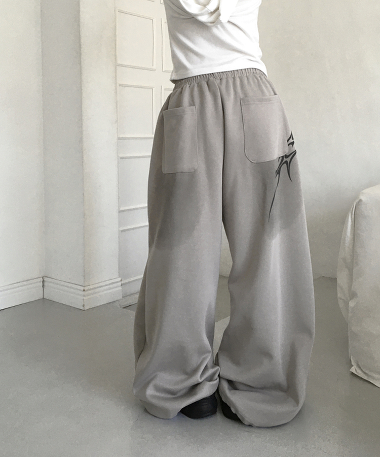 페티 브러쉬 워싱 레터링 스트링 와이드 밴딩 트레이닝 팬츠 그레이