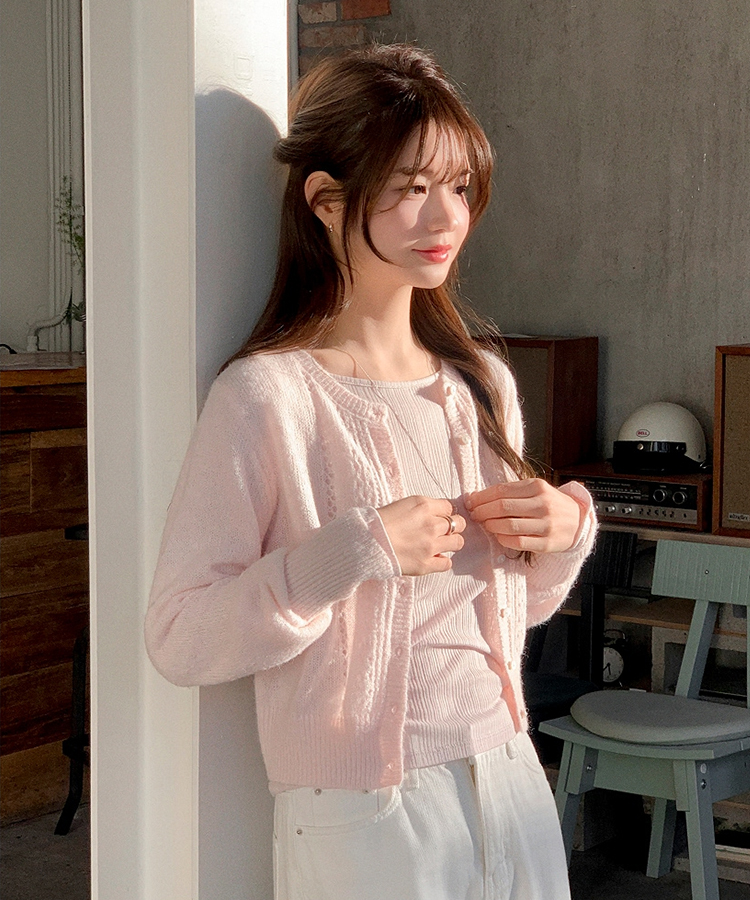 (ソフトタッチ／華奢ムード)   パンチング ウール ニットカーディガン   PINK