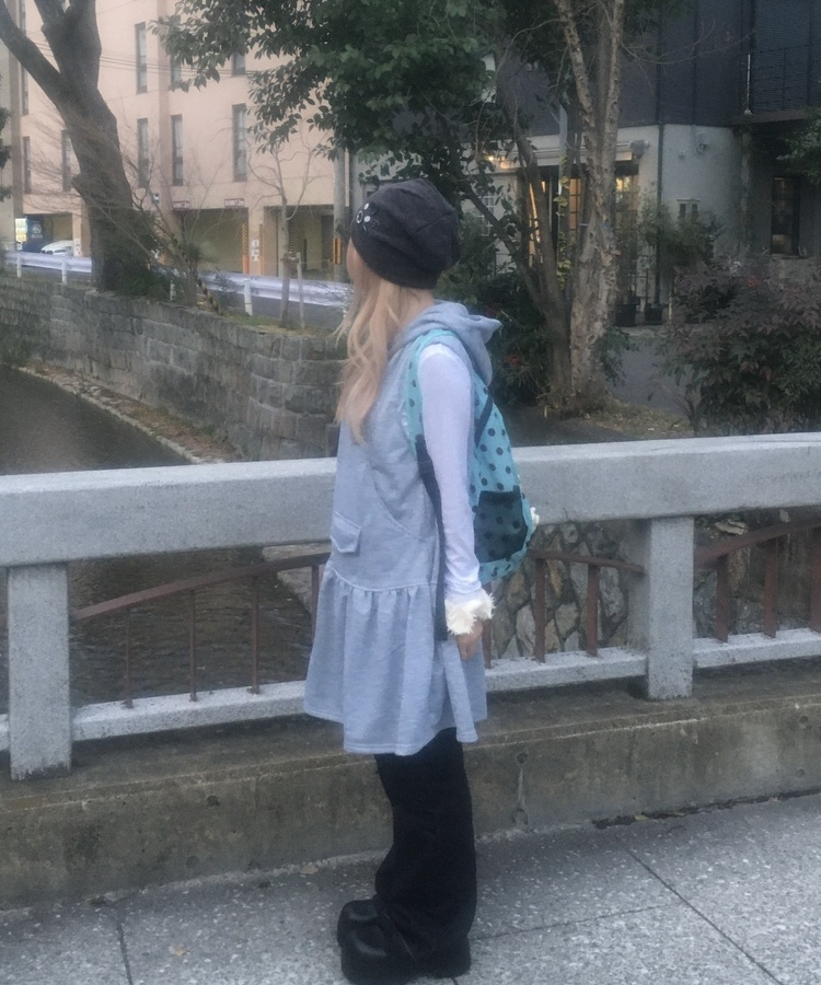 후드 포켓 원피스 그레이