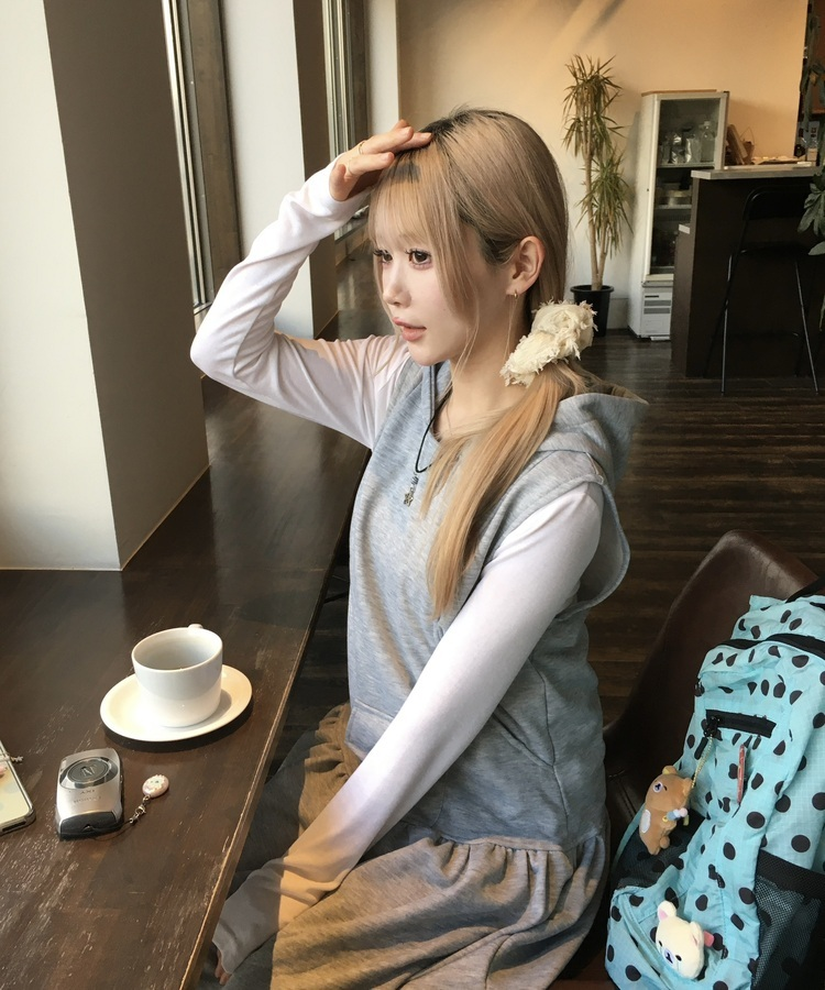 후드 포켓 원피스 그레이