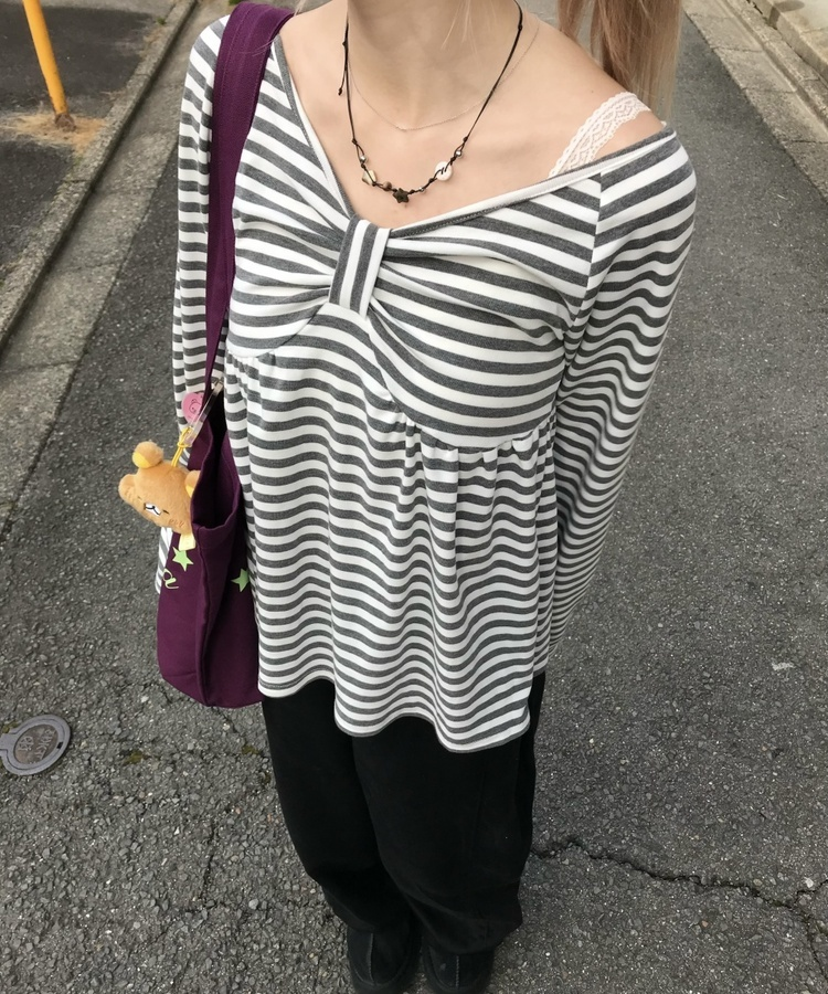 オフショルストライプリボンＴシャツ LIGHT GRAY