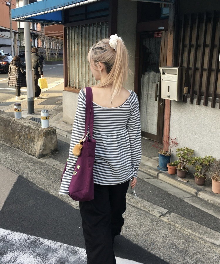 オフショルストライプリボンＴシャツ LIGHT GRAY