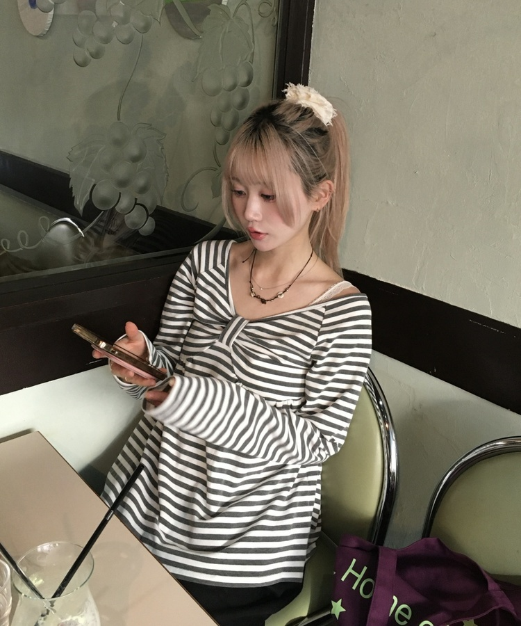 オフショルストライプリボンＴシャツ LIGHT GRAY