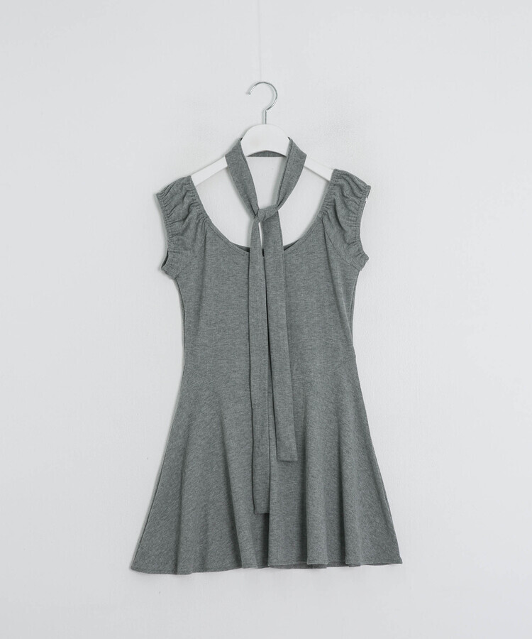 【マフラー付き】フレアワンピース