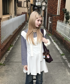 【머플러 포함】플레어 원피스 아이보리