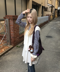 【머플러 포함】플레어 원피스 아이보리