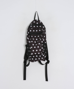 ドット柄カジュアルリュック